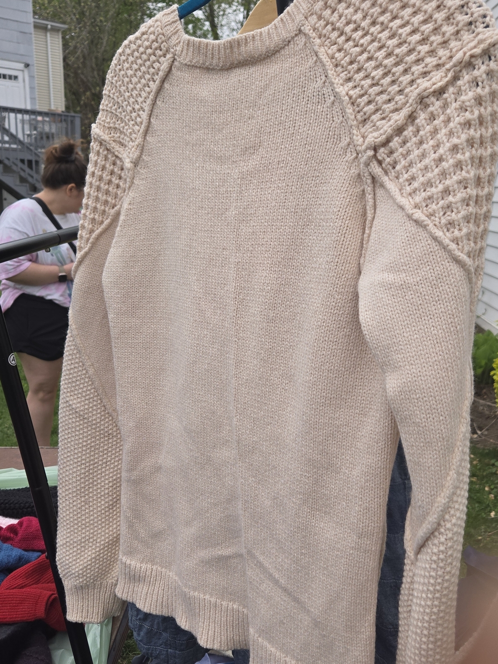 Sam Edelman Cream Textured Raglan Knit Sweater
